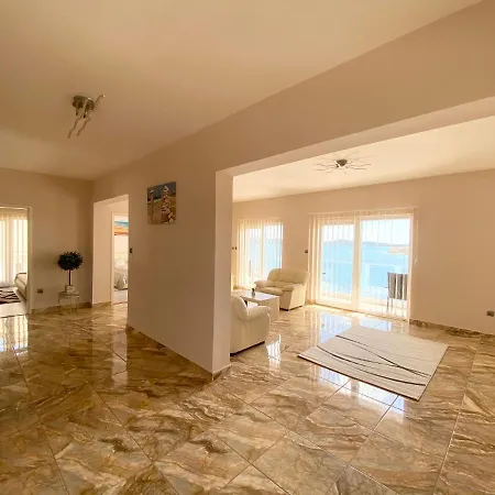 Apartment Apartman Zombor
